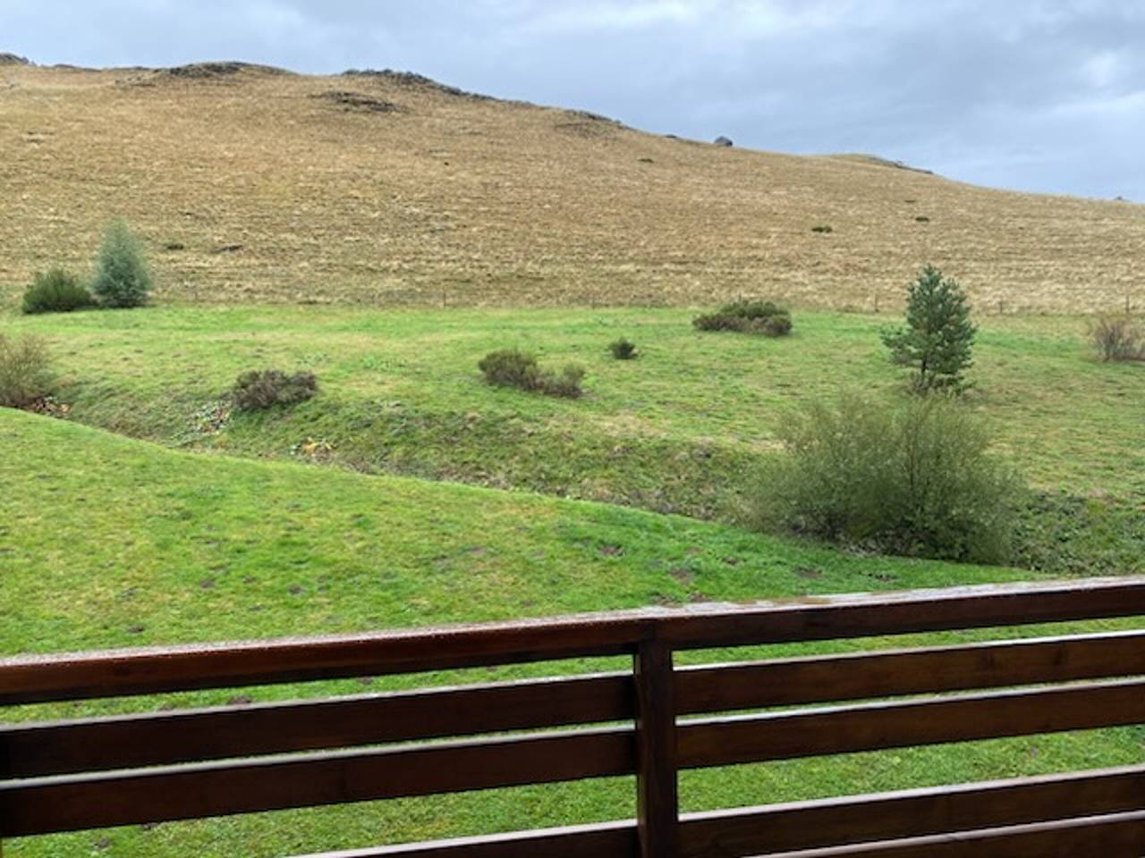 Appartement entier, Appartement cosy pour 4 pers. avec balcon in La Tour-d'Auvergne, Parc naturel régional des Volcans d'Auvergne