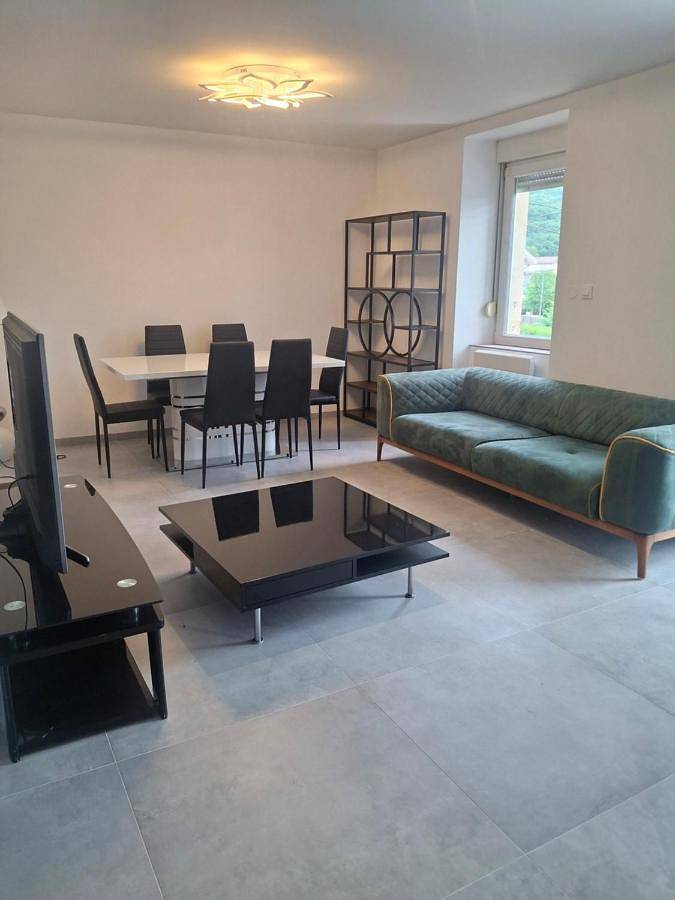 Gîte pour 4 personnes, avec vue et terrasse dans Mandeure