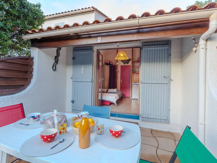 Location de vacances pour 4 personnes, avec terrasse et jardin à Les Mathes - 2