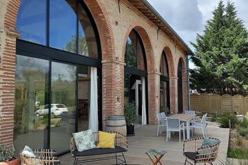 Location de vacances pour 15 personnes, avec jardin et terrasse à Merville