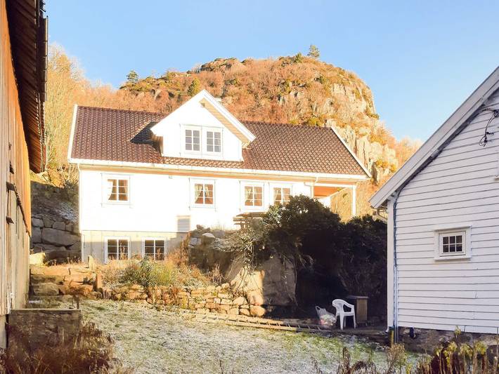 Ferieleilighet for 3 personer, med balkong i Lyngdal