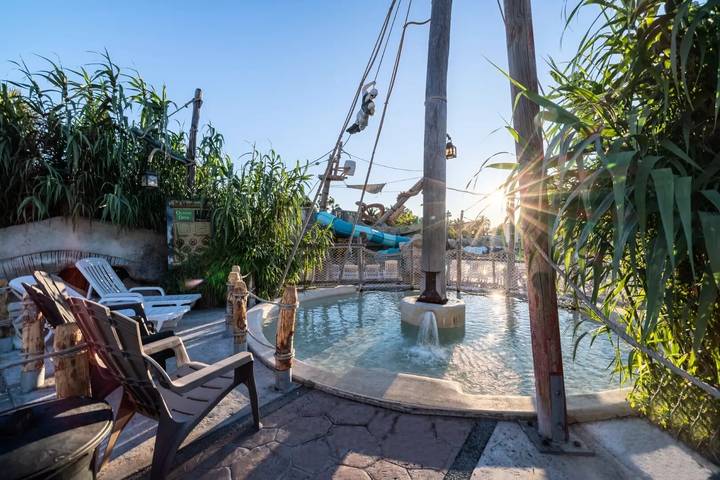 Bungalow für 6 Personen, mit Terrasse in Agde - 2
