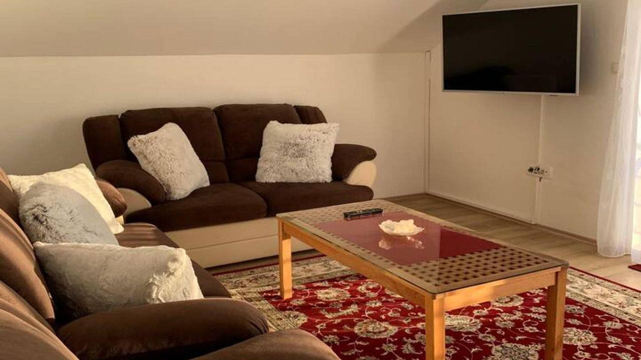 Ganze Ferienwohnung, Ferienwohnung für 4 Personen (95 m²) in Zadar in Zadar Stadt, Zadar (Kommun)