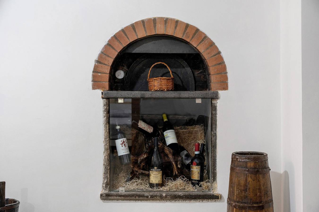 Ganze Wohnung, Ferienwohnung 'La Cantina Di Alba E Tramonto' mit Wi-Fi und Klimaanlage in Pimonte, Monti Lattari