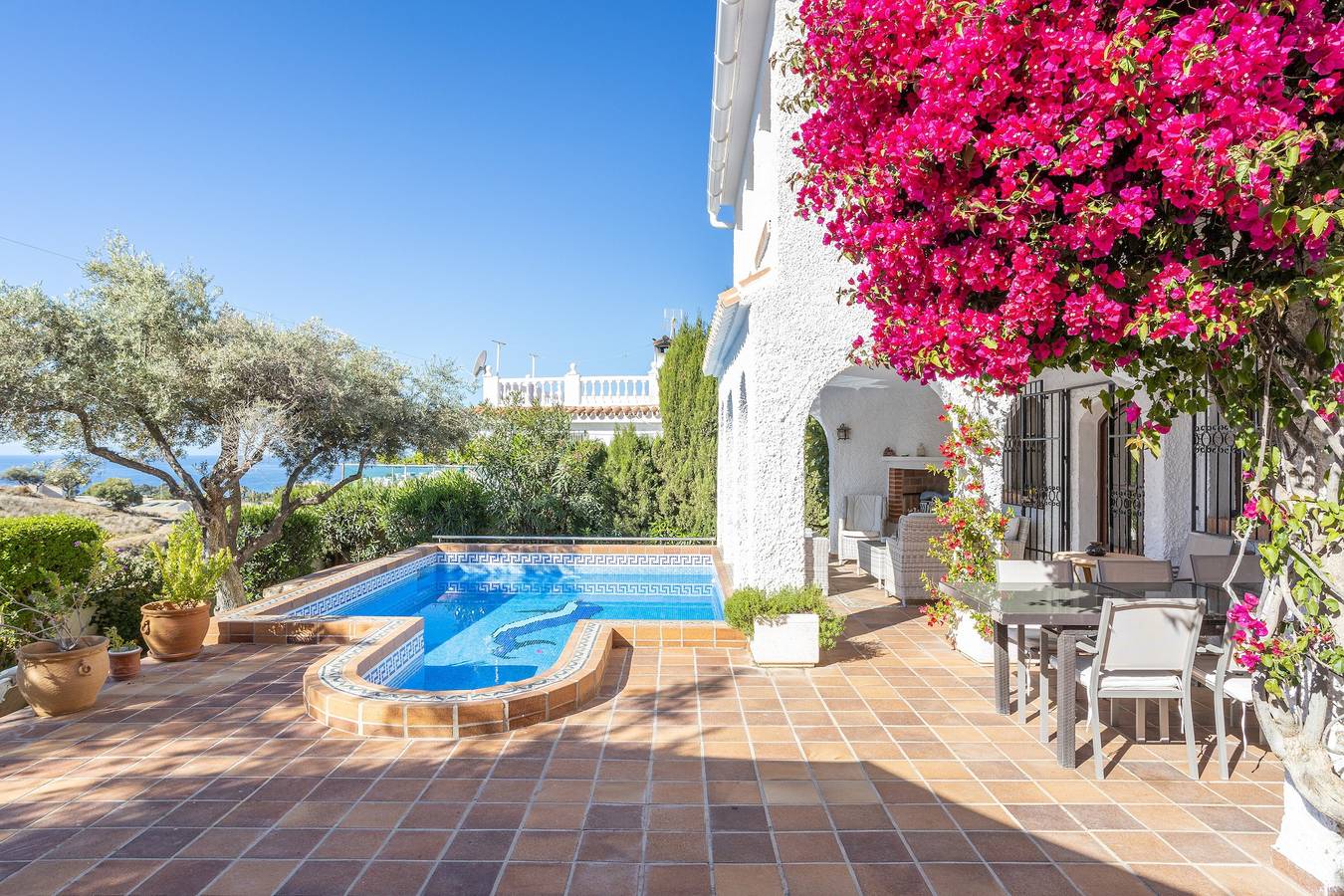 Fuente Del Baden Villa Flores in Nerja, Costa del Sol