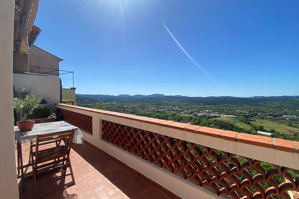 Appartement entier, Charmant appartement, vue magique in Montauroux, Côte méditerranéenne (France)