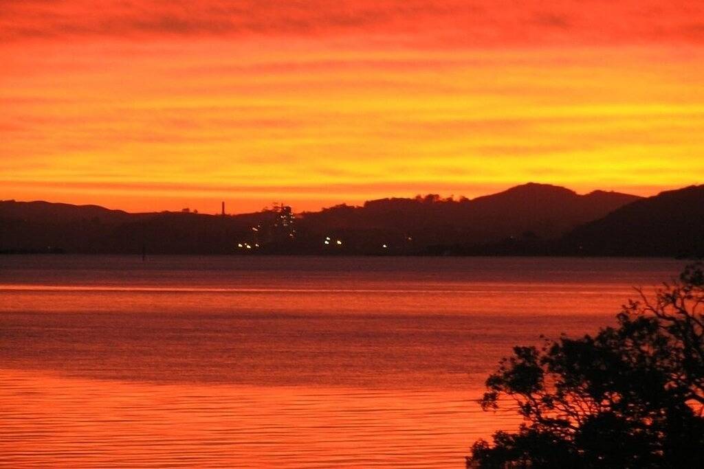 Ganze Wohnung, Ripples-n-Tide Relaxing Waterside Studio in Whangarei District