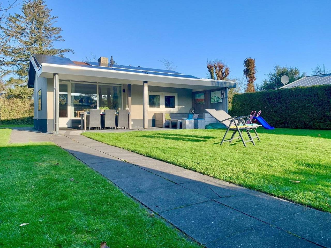 Ruhiges Ferienhaus in Strandnähe in Sint Maartensvlotbrug, Noord-Holland - Nordseeküste