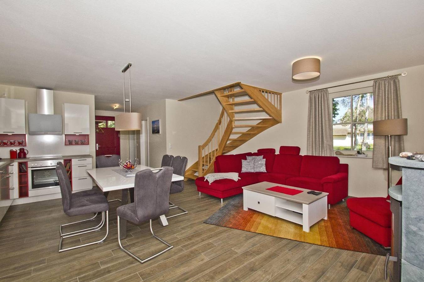 Strandnah, ruhige Lage, eigene Sauna, schöner Garten - Ferienhaus Ostseesonne in Ostseebad Glowe, Glowe