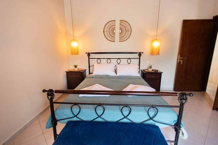 Ganze Wohnung, Cozy beach front located residence. in Iraklio-Heraklion und Umgebung