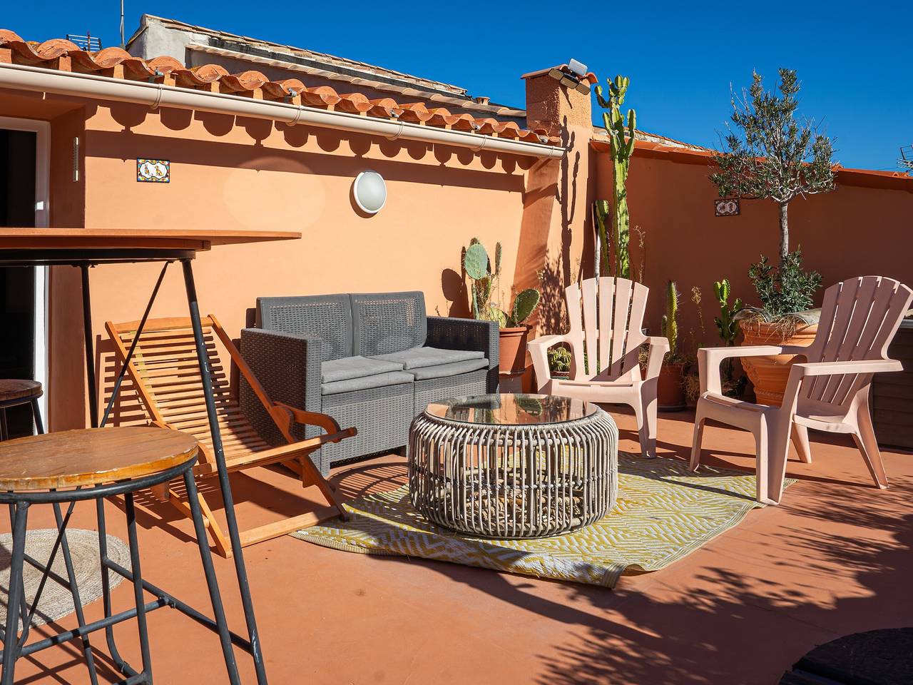Agritourisme pour 3 Personnes dans Mirepeisset, Canal du Midi