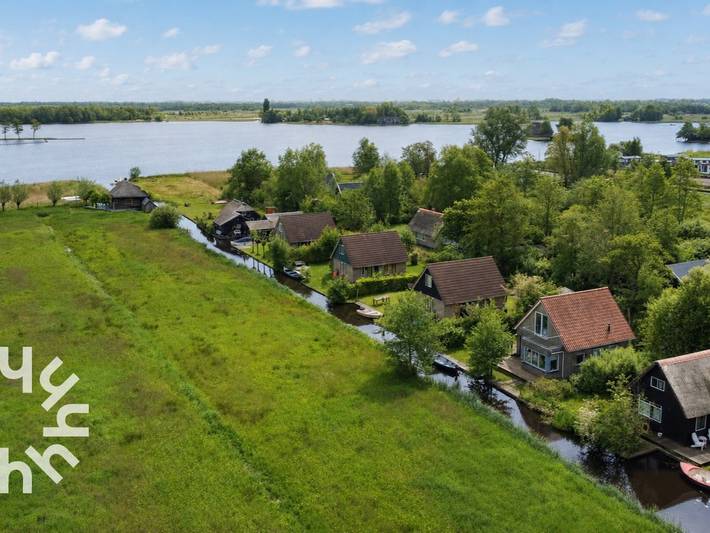 Ferienhaus für 5 Personen, mit Balkon und Terrasse sowie Garten in Giethoorn