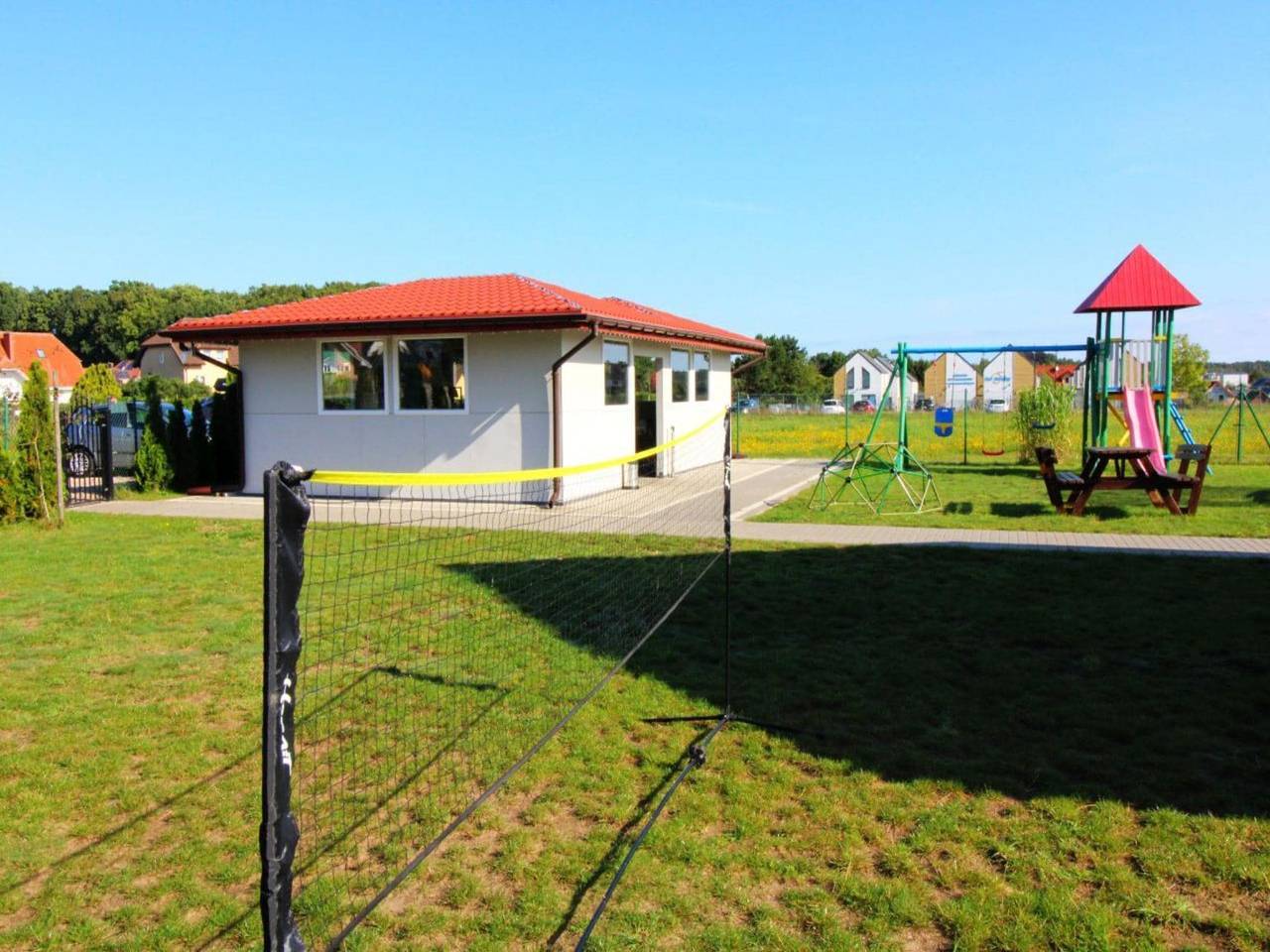 Eingeschossige Ferienhäuser mit 1 Schlafzimmer in Rewal, Powiat gryficki