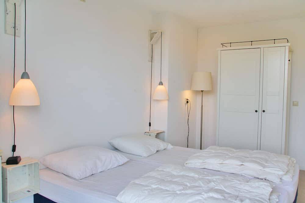 Ganze Wohnung, Sehr geraumige ferienwohnung mit eingezäunte garten Strandleven Groote Keeten in Groote Keeten, Noord-Holland - Nordseeküste
