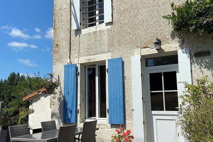 Gîte pour 4 personnes, avec jardin, animaux acceptés