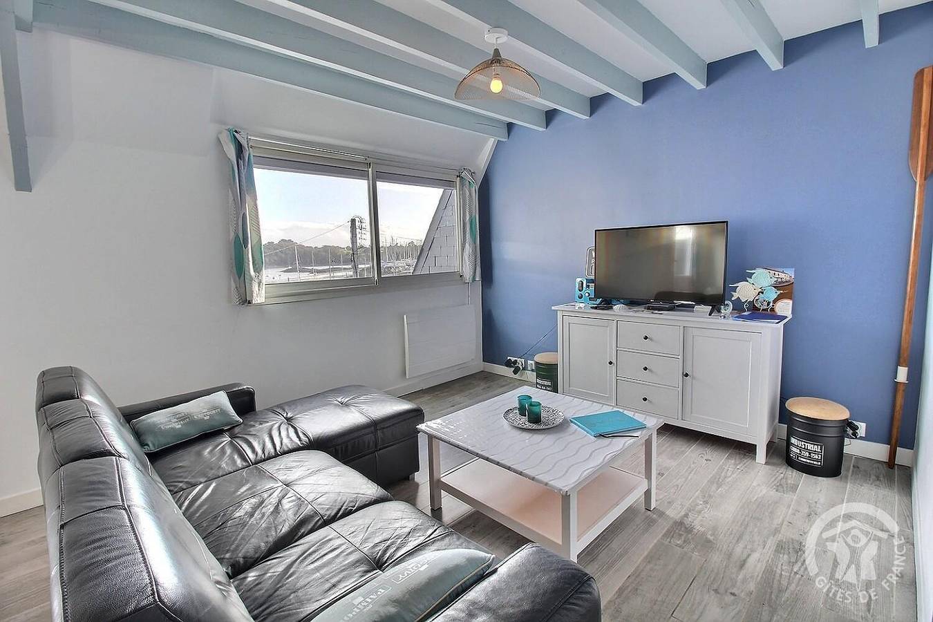 De la Marina in Lézardrieux, Costa de granito rosa