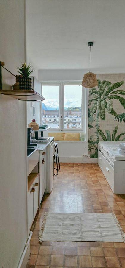 Gîte pour 2 personnes, avec vue, animaux acceptés dans Office De Tourisme De Chambery - 2