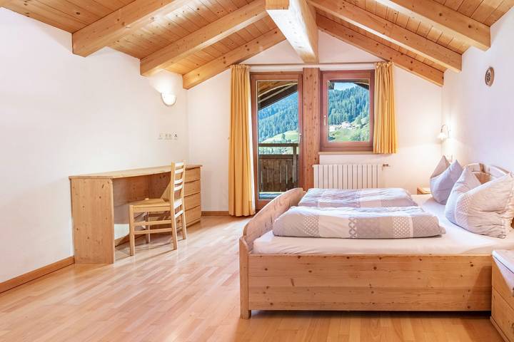 Vakantieappartement voor 4 personen, met Balkon en Uitzicht op het meer