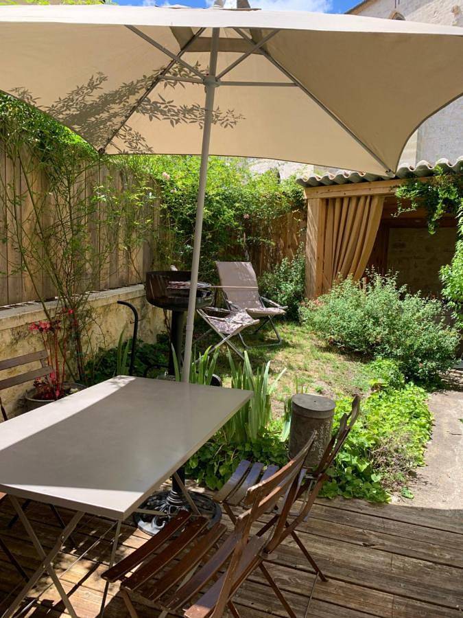 Maison de vacances pour 5 personnes, avec jardin et jacuzzi, animaux acceptés à Issigeac