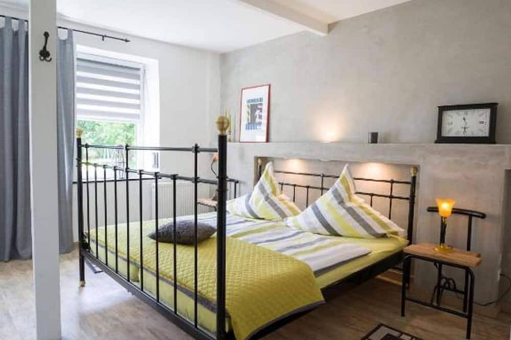 Apartamento entero, Vacation cottage Laux, Germany in Weiskirchen, Saar-Nahe-Bergland