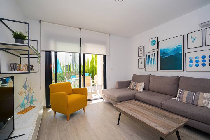 Holiday apartment for 4 people, with pool and garden - 1