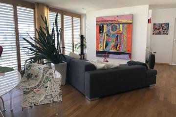 Ferienwohnung für 4 Personen, mit Balkon und Whirlpool sowie Pool und Sauna am Bodensee (Schweiz)