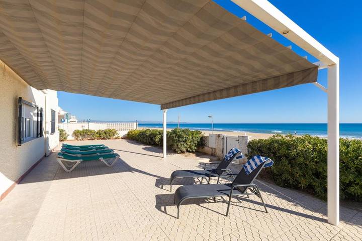 Casa rural para 10 personas, con Balcón además de Terraza y Jardín en Guardamar del Segura - 4