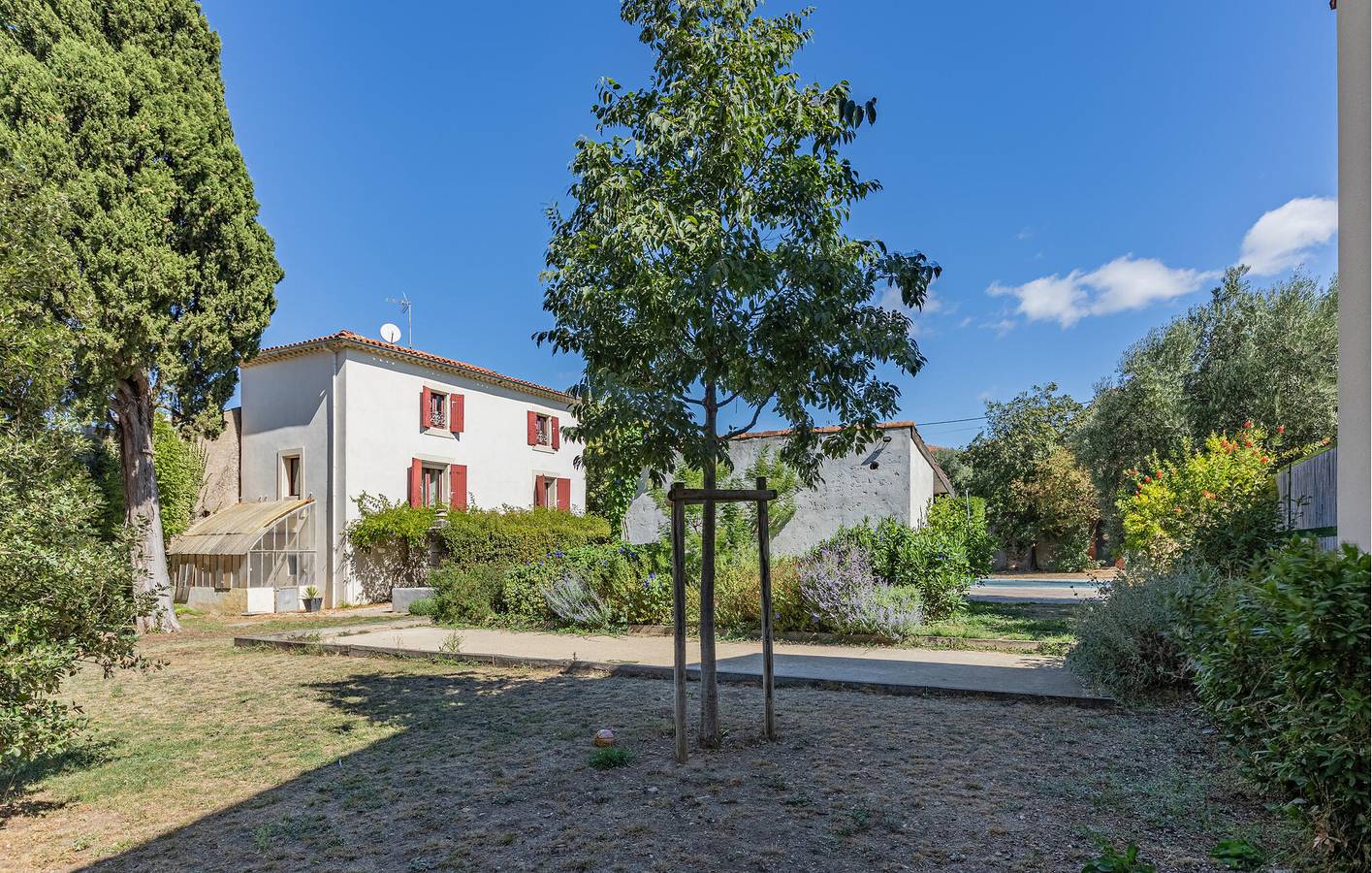 Laurens Apartment: Pool, Parkplatz, Garten, WiFi & mehr! in Laurens, Mittelmeerküste (Frankreich)