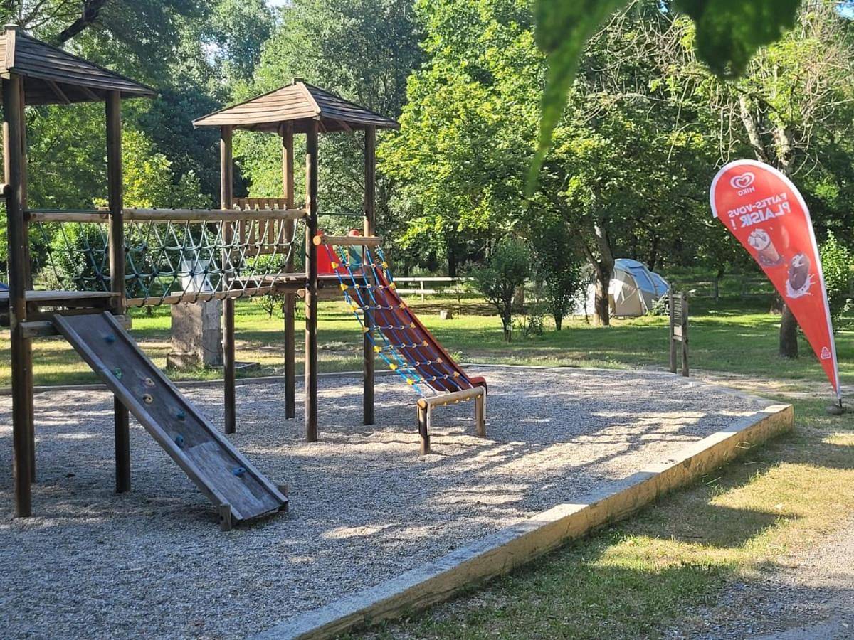 Emplacement tente, caravane 120 m2, Camping Beaussement in Chauzon, Ardèche