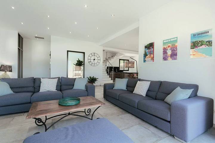 Location de vacances pour 8 personnes, avec balcon et jardin dans Plage Coupereau - 2
