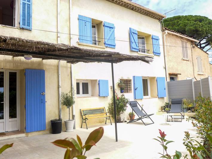Location de vacances pour 6 personnes, avec jardin et terrasse à Cavalaire-sur-Mer - 2