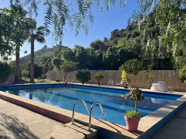 Casa rural para 17 personas, con Balcón además de Terraza y Jardín en Álora