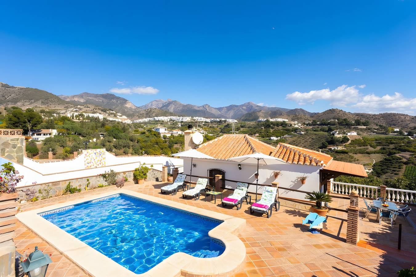 Ferienhaus 'Villa Paloma Frigiliana' mit Meerblick, Wlan und Klimaanlage in Frigiliana, Costa del Sol
