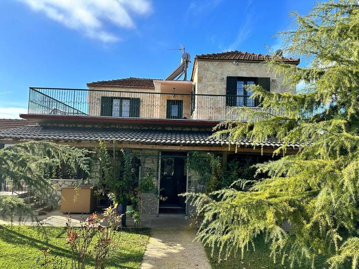 Location de vacances pour 8 personnes, avec jardin et vue, animaux acceptés à Arta - 2