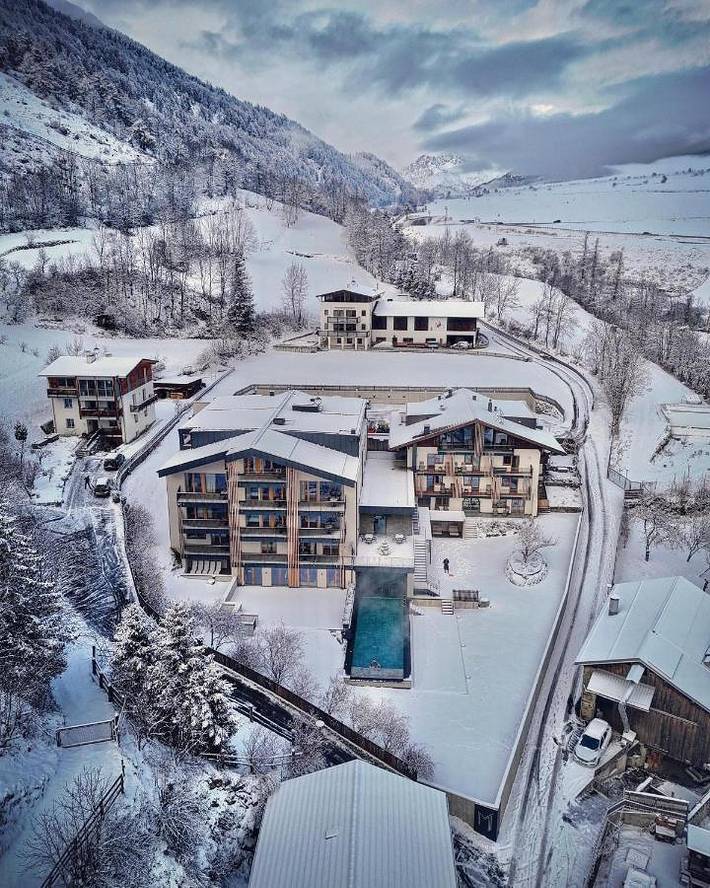 Appartement voor 6 personen, with sauna and tuin as well as zwembad in Mals