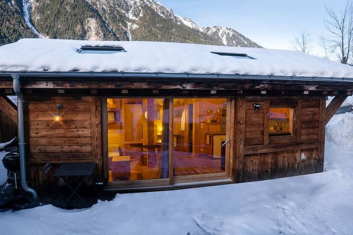 Gîte pour 2 personnes, avec Terrasse ainsi que Jardin et Sauna à Chamonix-Mont-Blanc