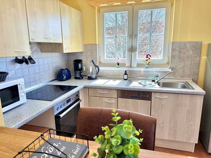 Ganze Wohnung, Ferienwohnung Sammy - Urlaub in ruhiger Lage mit Hund in Neddesitz, Sagard