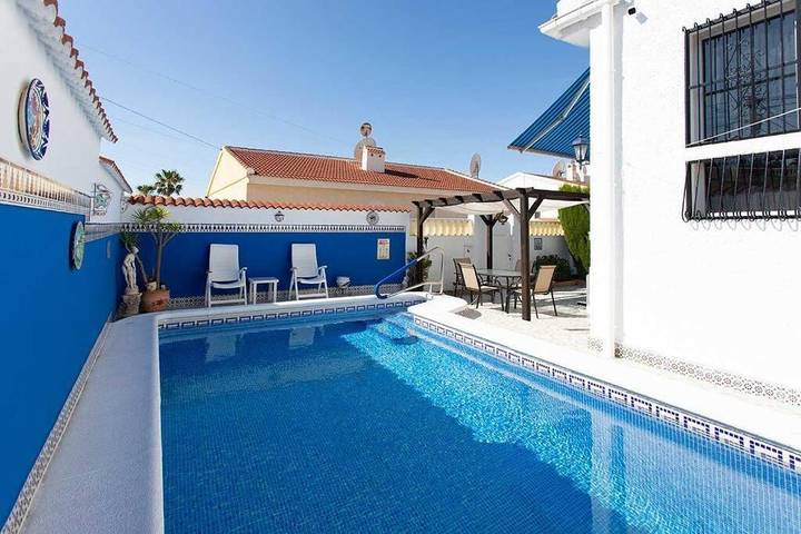 Location de vacances pour 4 personnes, avec piscine et terrasse dans Ciudad Quesada - 3