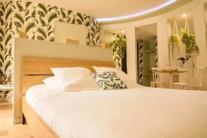 Alojamiento y desayuno para 2 personas, con piscina y jacuzzi, Se admiten mascotas - 1