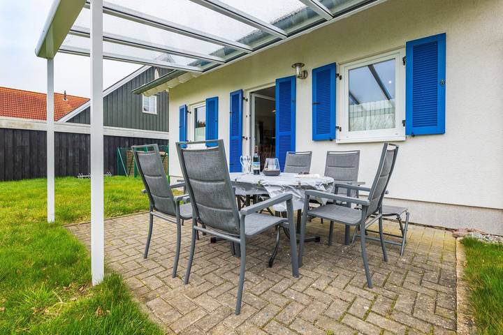 Ferienhaus für 6 Personen, mit Terrasse und Garten in Wiek - 2