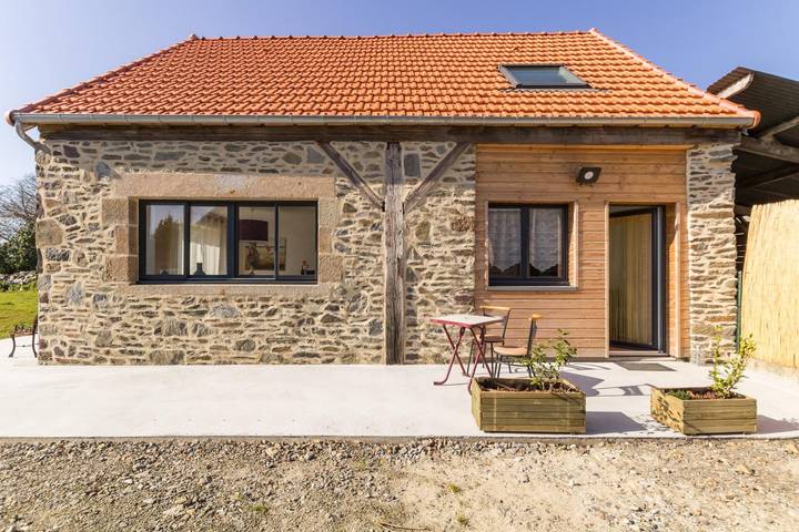 Gîte pour 6 personnes, avec terrasse et jardin à Huisnes-sur-Mer - 4