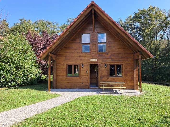 Appart’hôtel pour 4 personnes, avec Terrasse ainsi que Jardin et Vue