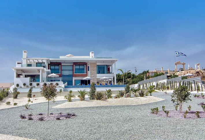 Casa de vacaciones para 10 personas, con Vistas al mar y Balcón además de Jardín y Piscina en Peyia