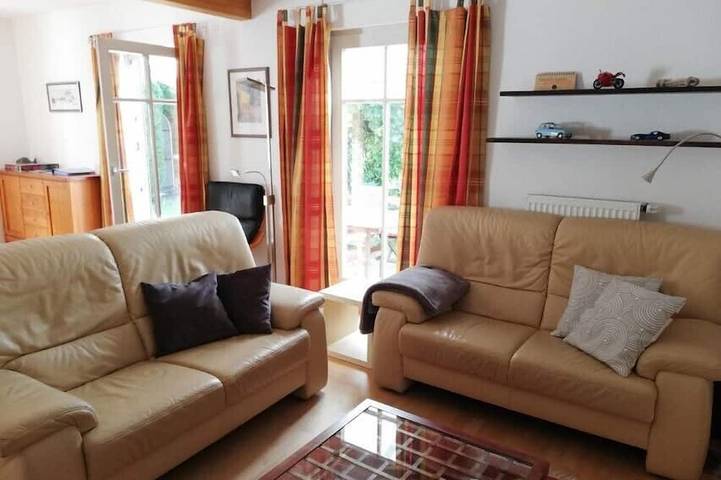 Ferienhaus für 6 Personen, mit Terrasse und Garten in Prien