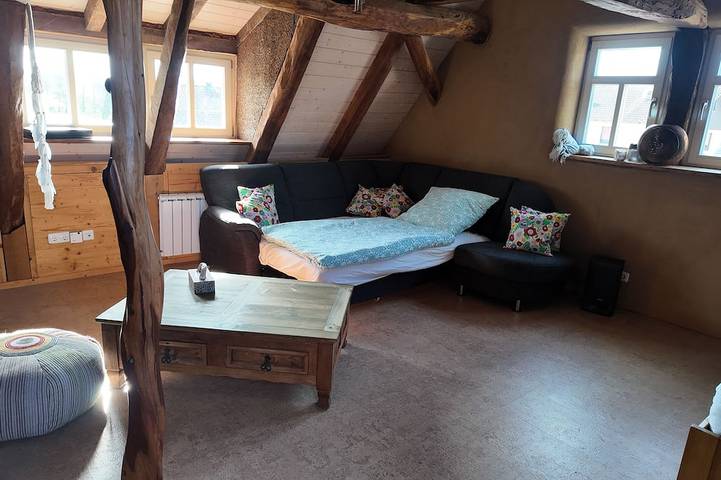 Gemütliche Dachgeschoss Wohnung in einem alten Fachwerkhaus auf dem Lande in Nidda, Wetterau