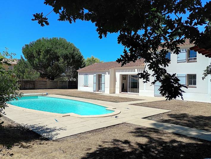 Maison de vacances pour 6 personnes, avec jardin et piscine, adapté aux familles