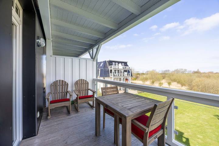 Ferienwohnung für 2 Personen, mit Sauna und Ausblick sowie Balkon, mit Haustier in Wremen
