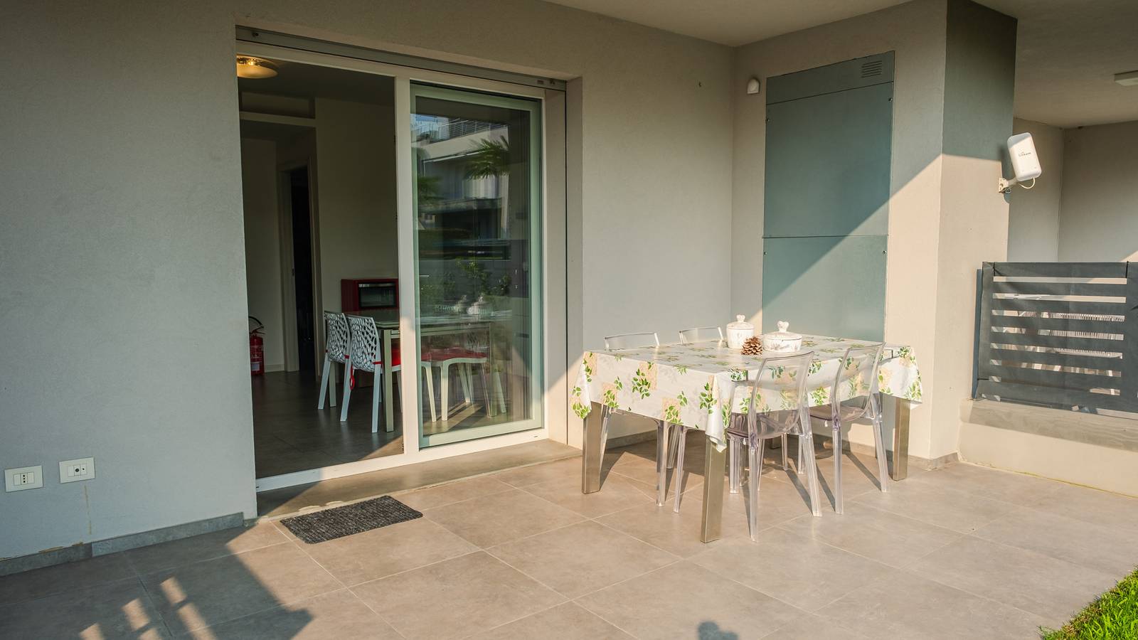 Ganze Wohnung, Ferienwohnung für 4 Personen mit Garten in San Benedetto (Peschiera del Garda), Peschiera del Garda