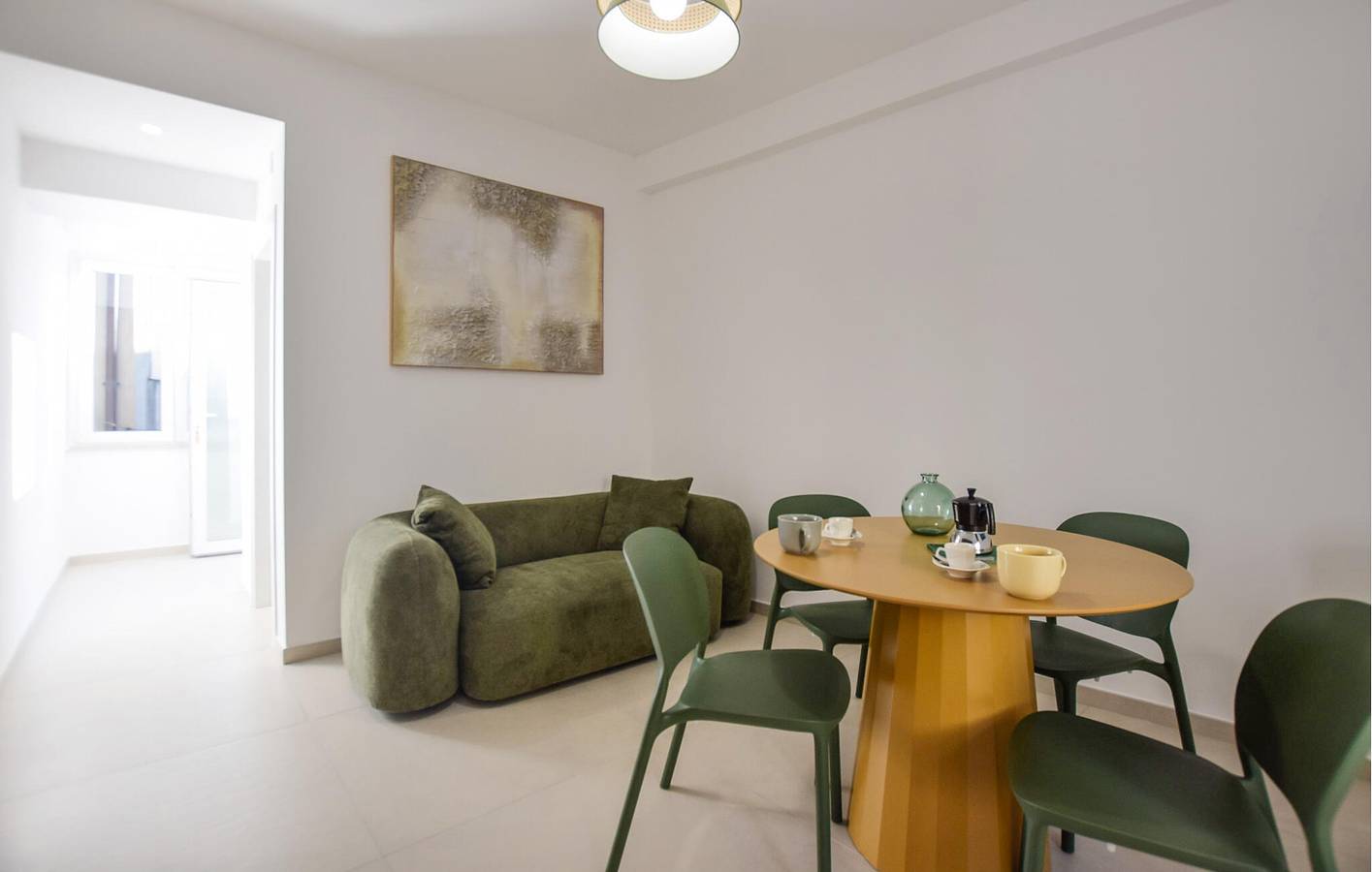 Appartamento intero, Rifugio sulla spiaggia con aria condizionata, TV, cucina e parcheggio in Santa Maria di Castellabate, Cilento