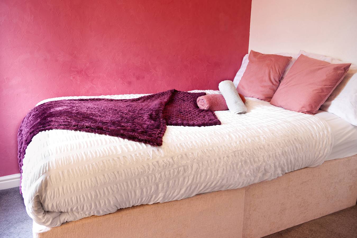 Double Room in Wolverhampton city centre in Wolverhampton, Birmingham Area
